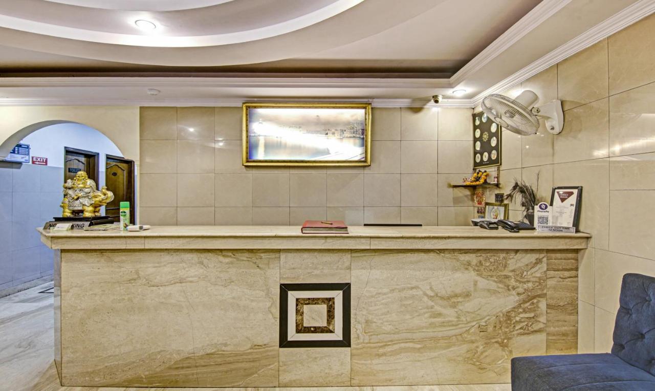 โฮเต็ล ไซน์ คอนทิเน็นทอล Hotel เดลี ภายนอก รูปภาพ