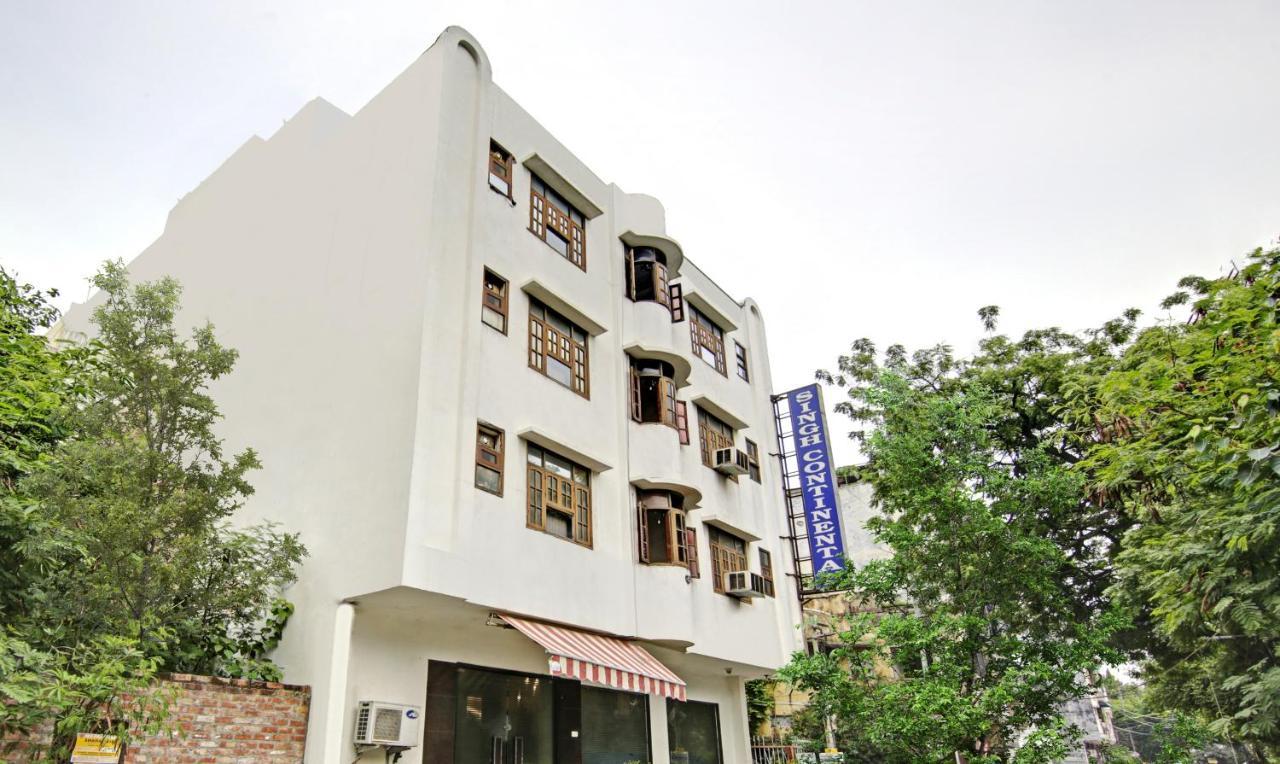 โฮเต็ล ไซน์ คอนทิเน็นทอล Hotel เดลี ภายนอก รูปภาพ